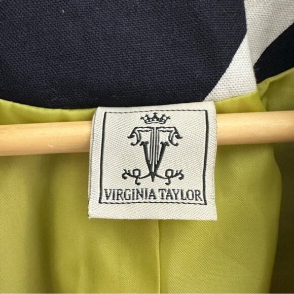 Virginia Taylor Abstract Black White Belted Jacket XS Artwear Statement Chic - Picture 7 of 10